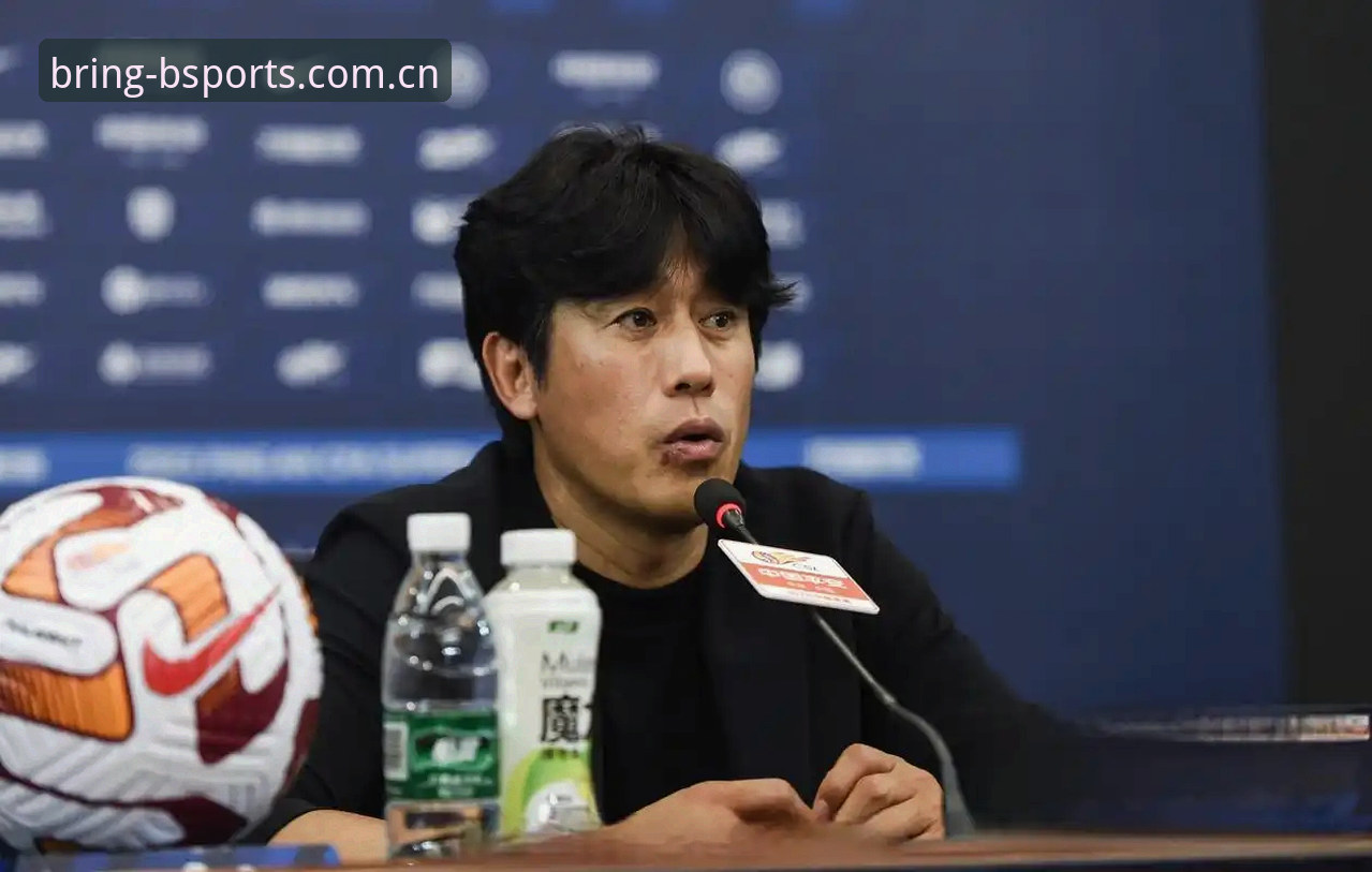 类似BSPORTS的投注站替代哪个好 铁人换血背后,徐正源的三中卫赌局究竟值不值得赌?